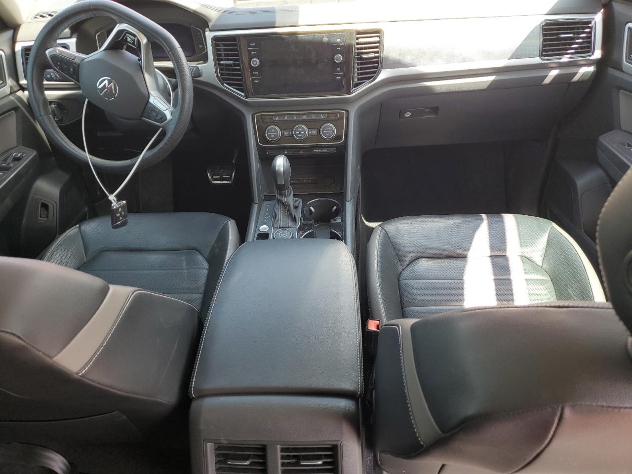 1v2fr2ca5mc610236 1V2FR2CA5MC610236 2021 Volkswagen Atlas Sel Premium R-Line