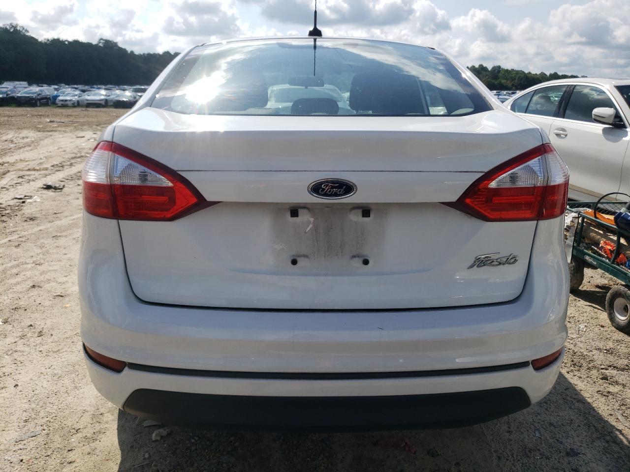 2017 Ford Fiesta S VIN: 3FADP4AJ9HM121829 Lot: 64884295