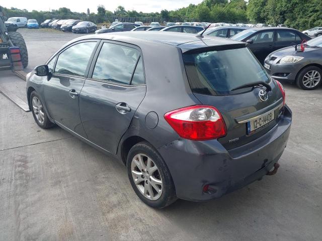 2012 TOYOTA AURIS