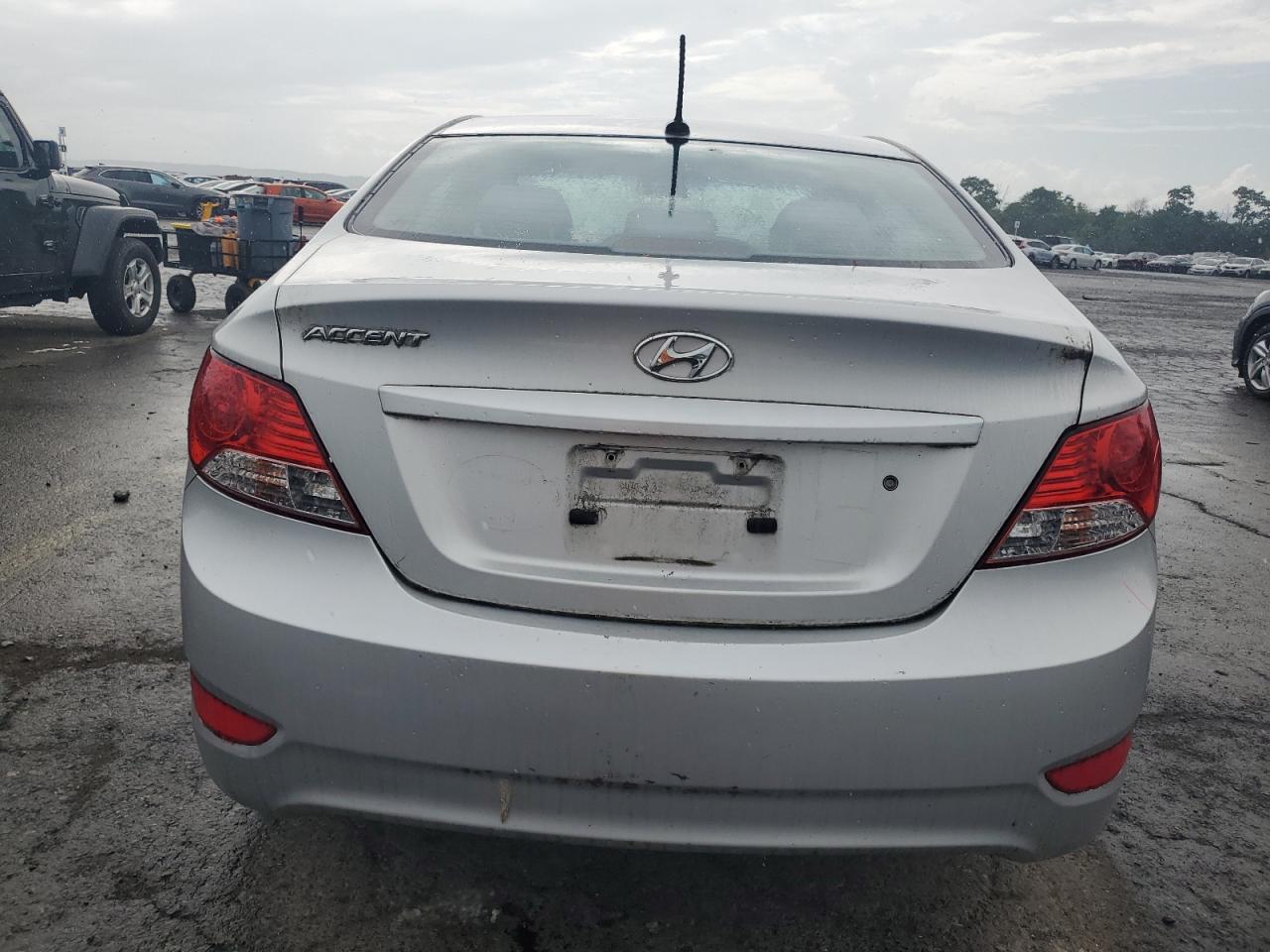 2013 Hyundai Accent Gls VIN: KMHCT4AE3DU438074 Lot: 63783385