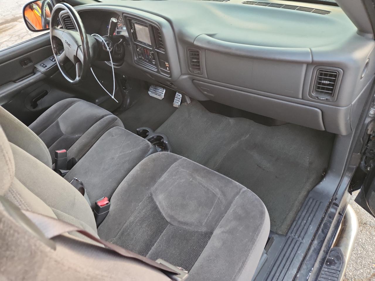 2004 GMC New Sierra K1500 VIN: 1GTEK14T34Z146811 Lot: 63136975