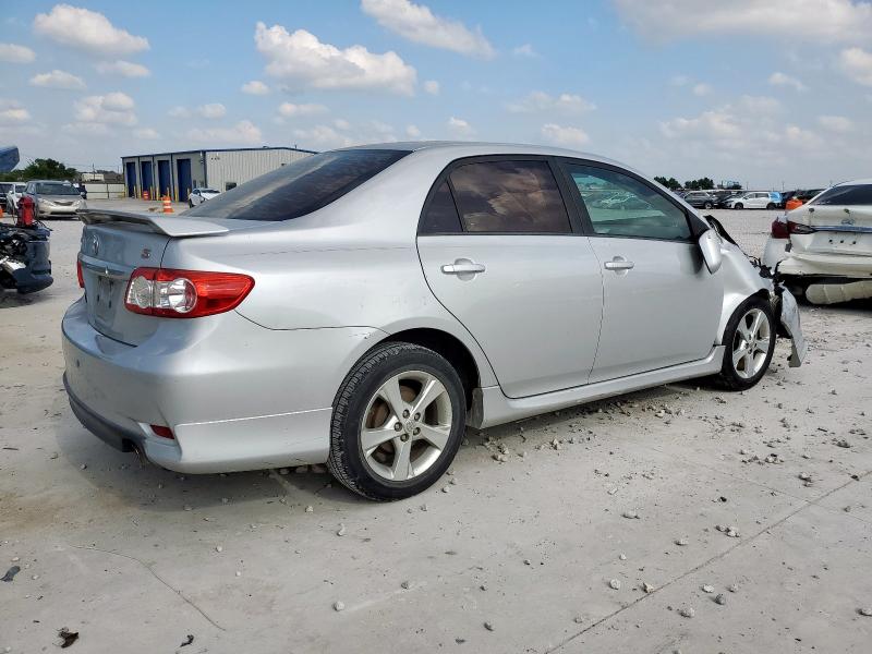  TOYOTA COROLLA 2012 Srebrny