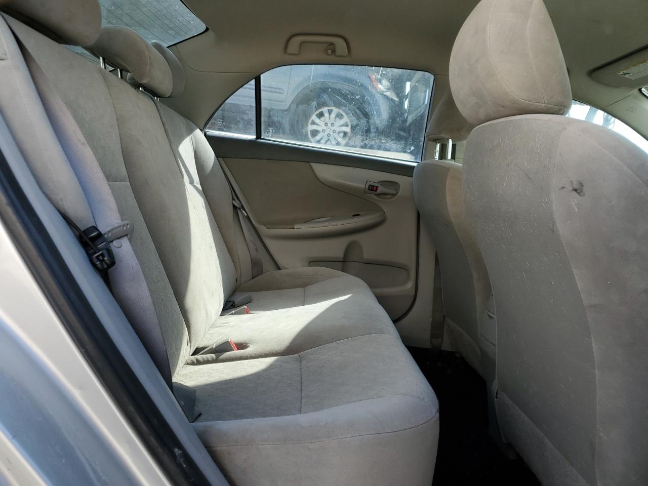 2009 Toyota Corolla Base VIN: JTDBL40E69J039329 Lot: 64980005