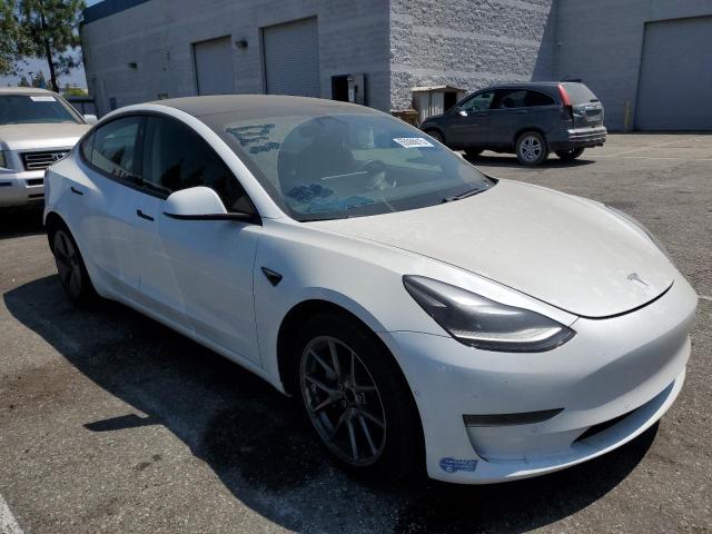  TESLA MODEL 3 2021 Biały