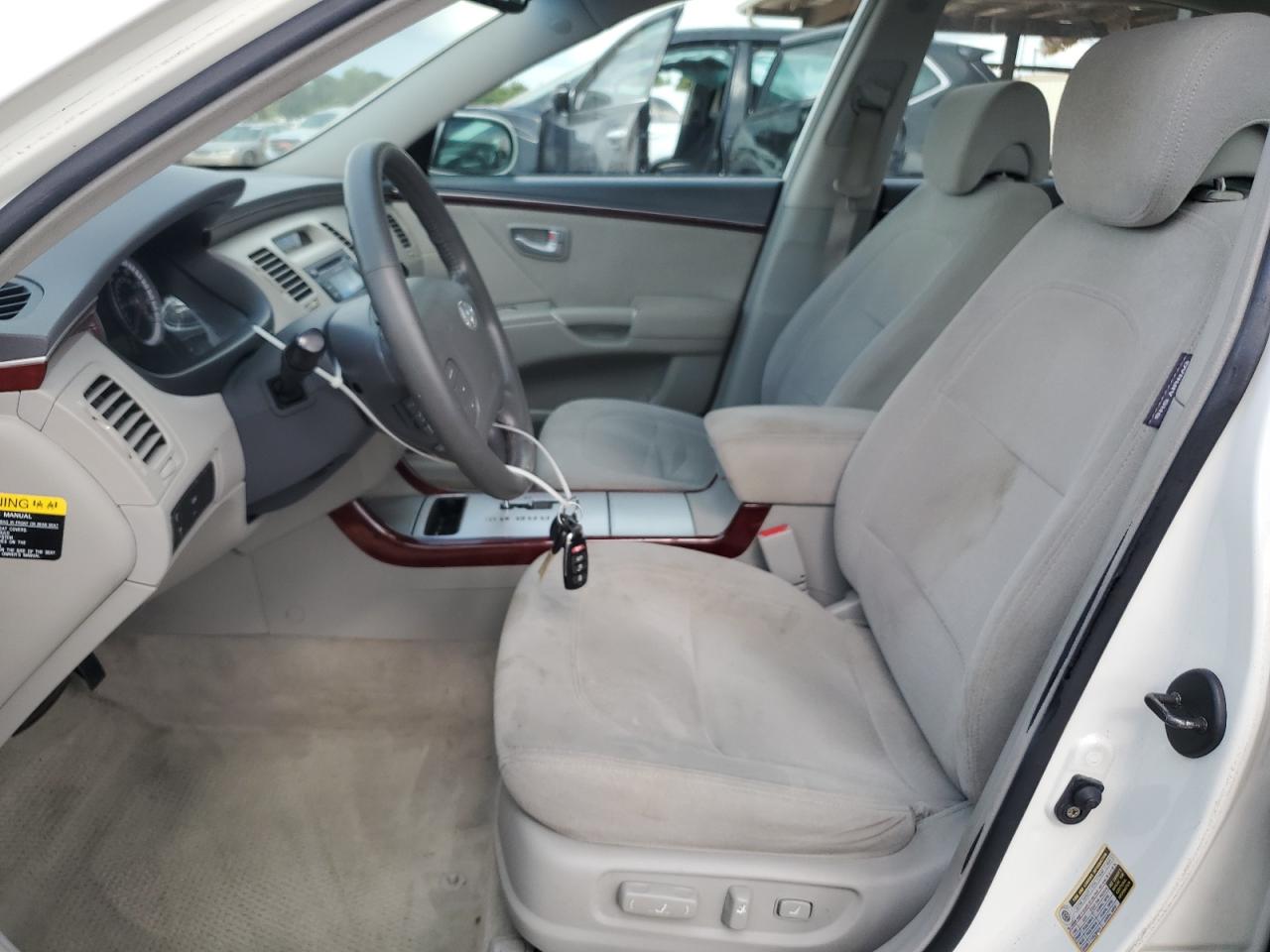 2007 Hyundai Azera Se VIN: KMHFC46F27A188122 Lot: 64731965