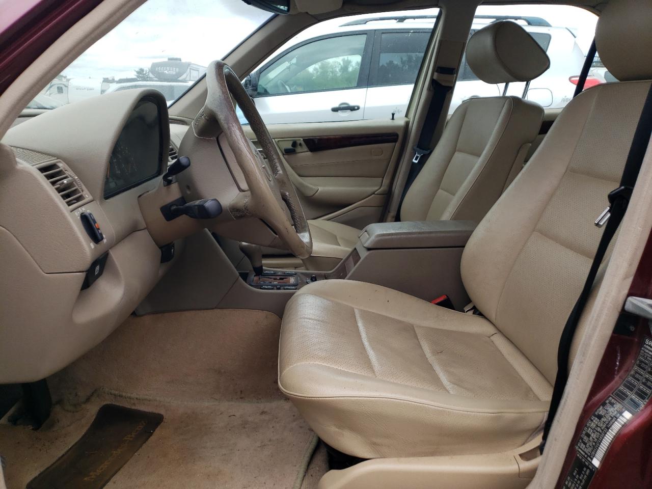 1999 Mercedes-Benz C 230 VIN: WDBHA24G7XA659733 Lot: 64142935