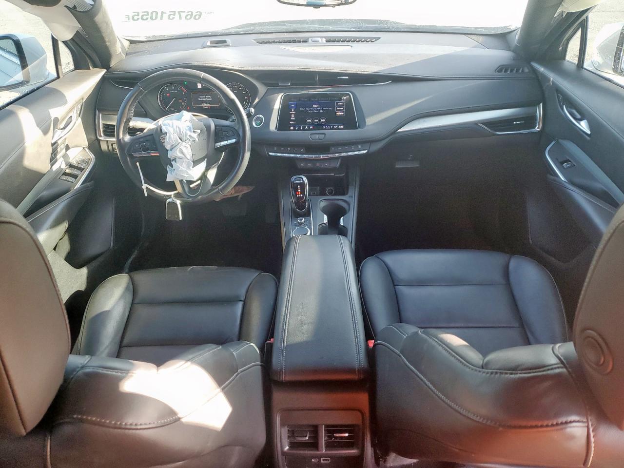 2022 Cadillac Xt4 Premium Luxury VIN: 1GYFZCR49NF166460 Lot: 66751055