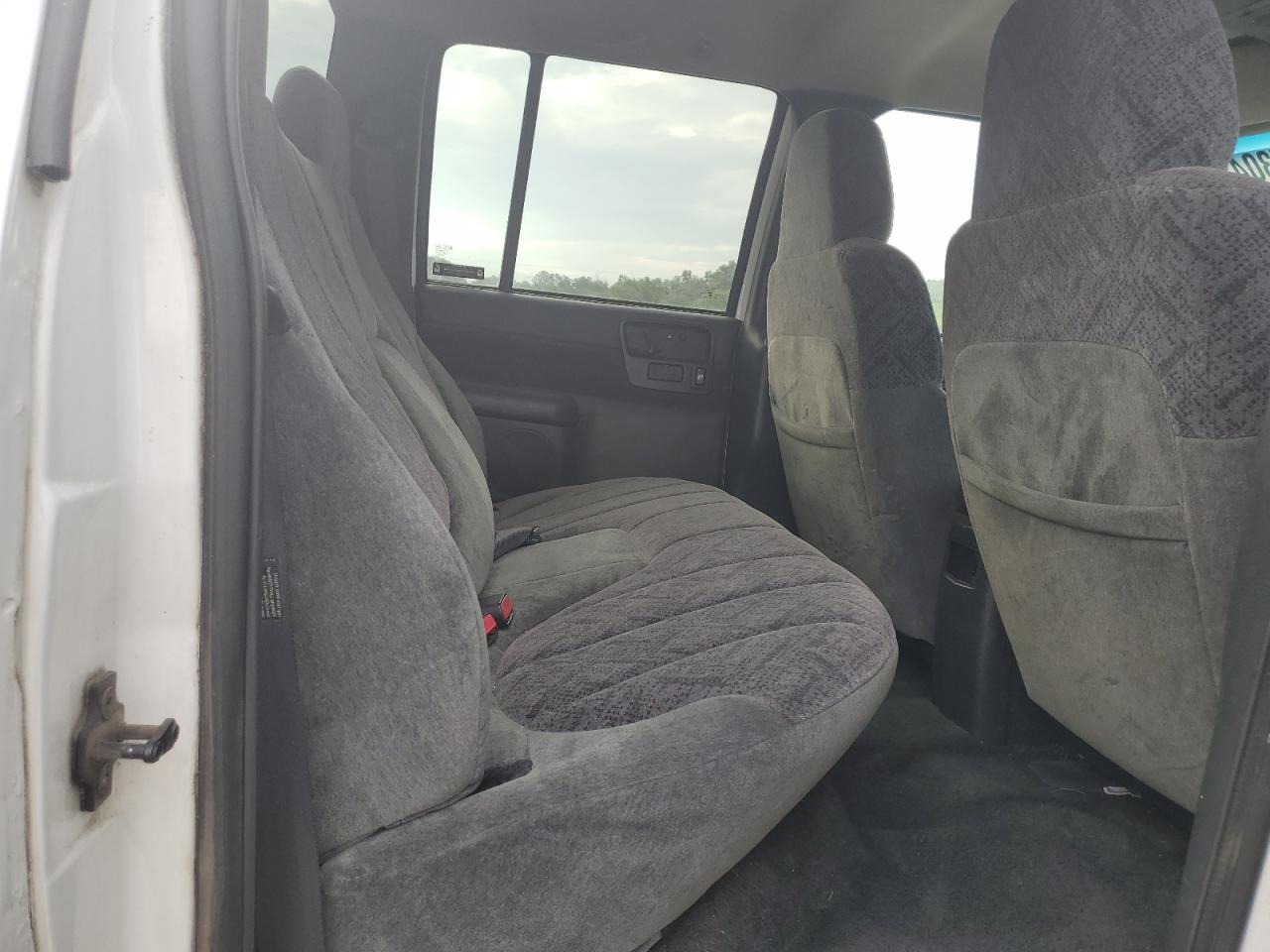 2002 GMC Sonoma VIN: 1GTDT13W52K140941 Lot: 61730485
