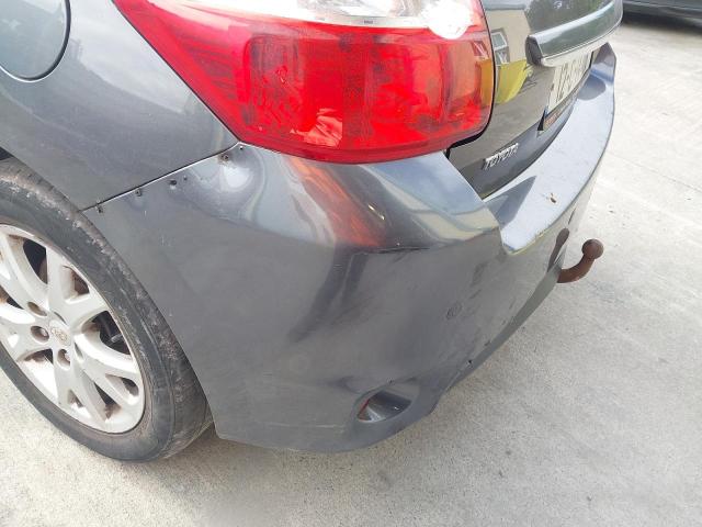 2012 TOYOTA AURIS