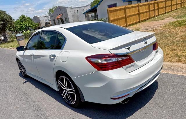 Sedans HONDA ACCORD 2017 Biały