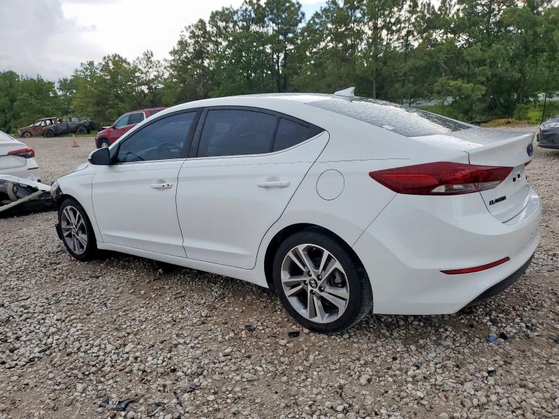  HYUNDAI ELANTRA 2018 Белы