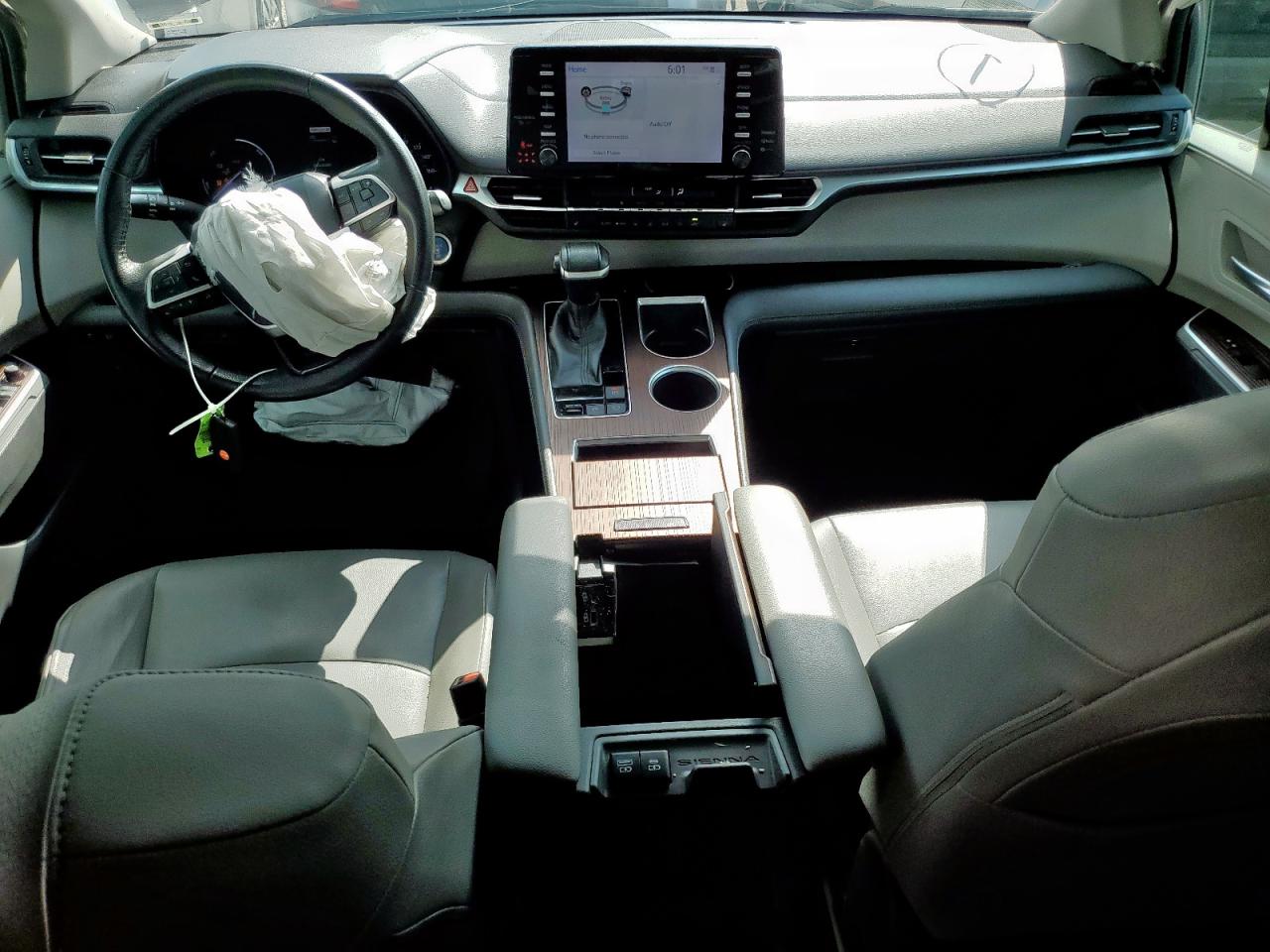 2022 Toyota Sienna Xle VIN: 5TDYRKEC8NS092342 Lot: 63000555