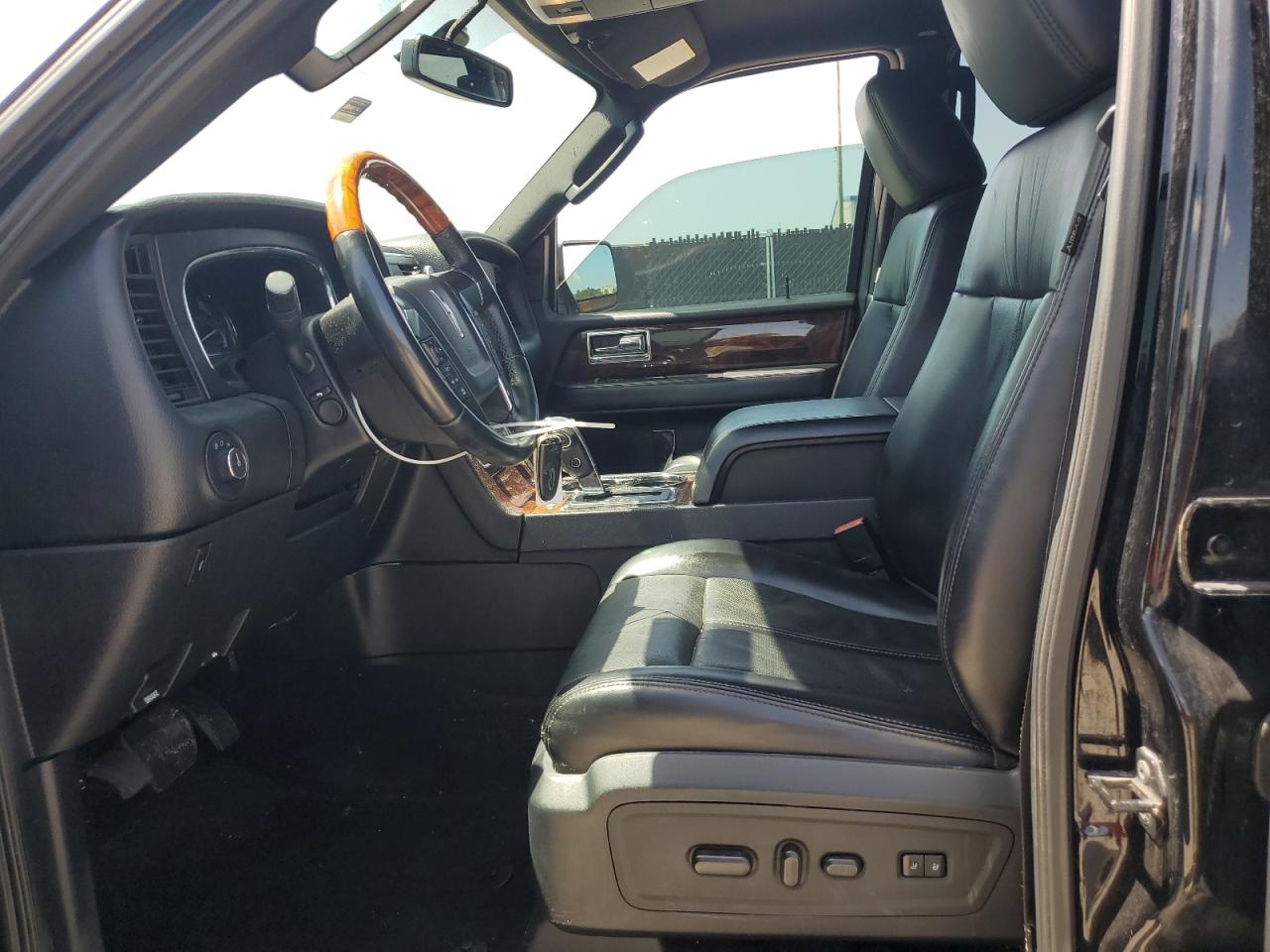 2017 Lincoln Navigator Select VIN: 5LMJJ2HT0HEL11740 Lot: 63046085