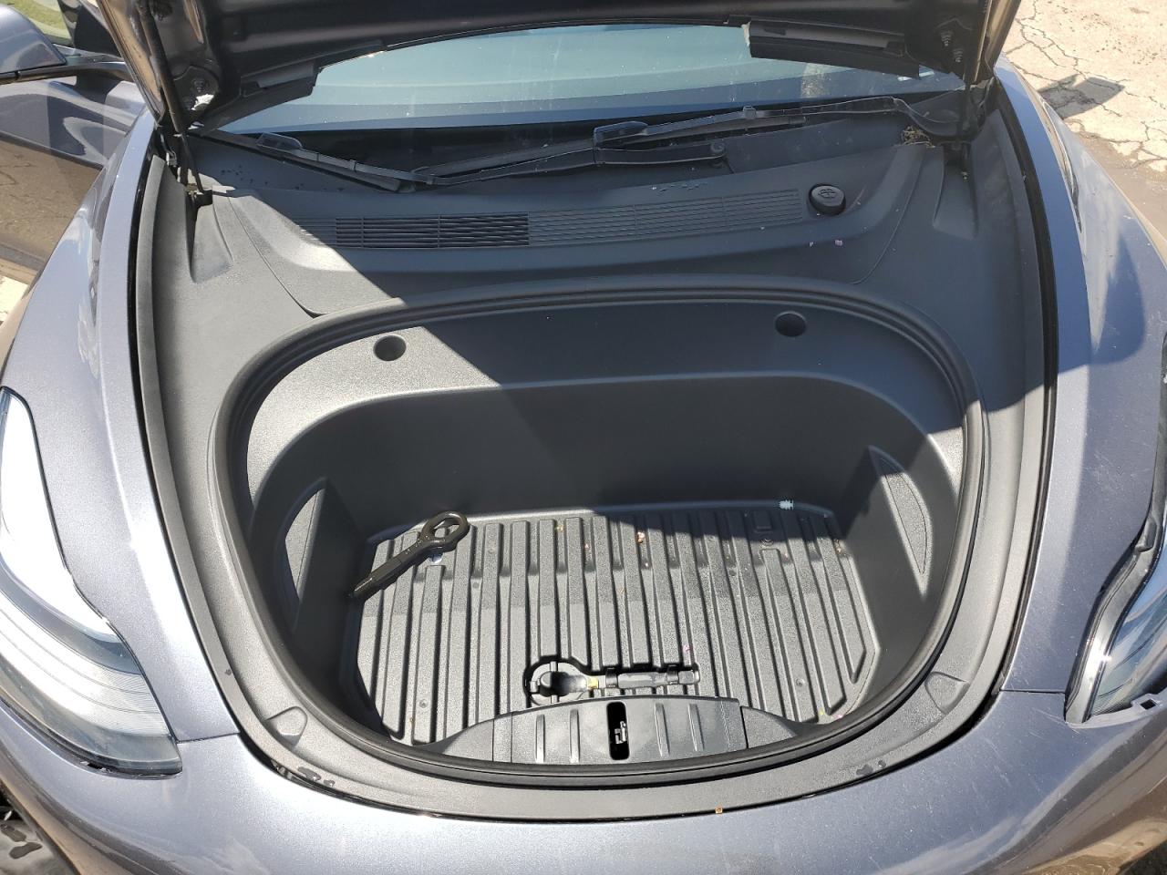 2023 Tesla Model 3 VIN: 5YJ3E1EA2PF685684 Lot: 64281225