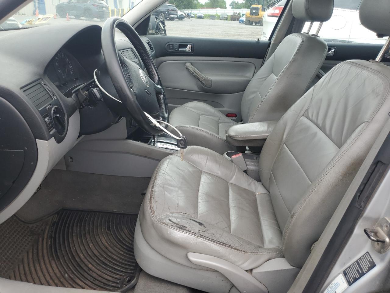 2003 Volkswagen Jetta Gls VIN: 3VWSK69M43M164572 Lot: 64549075