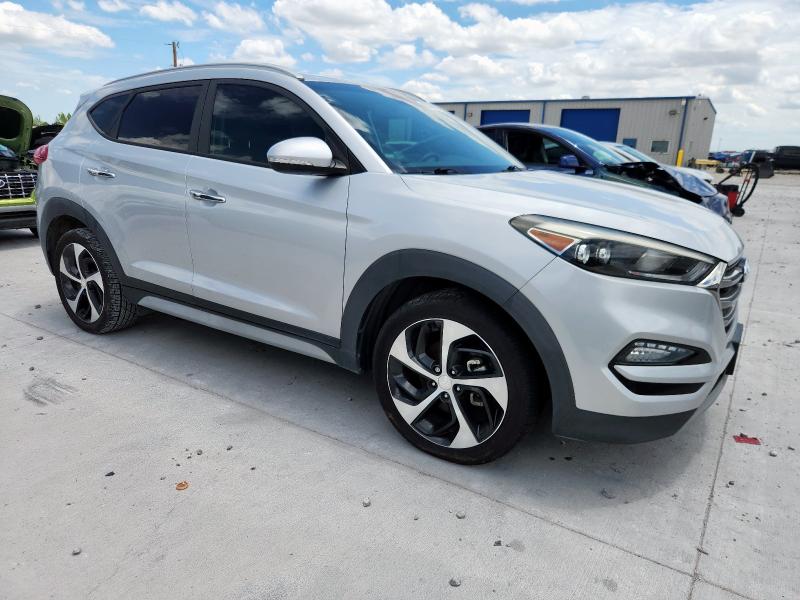 Parquets HYUNDAI TUCSON 2017 Silver