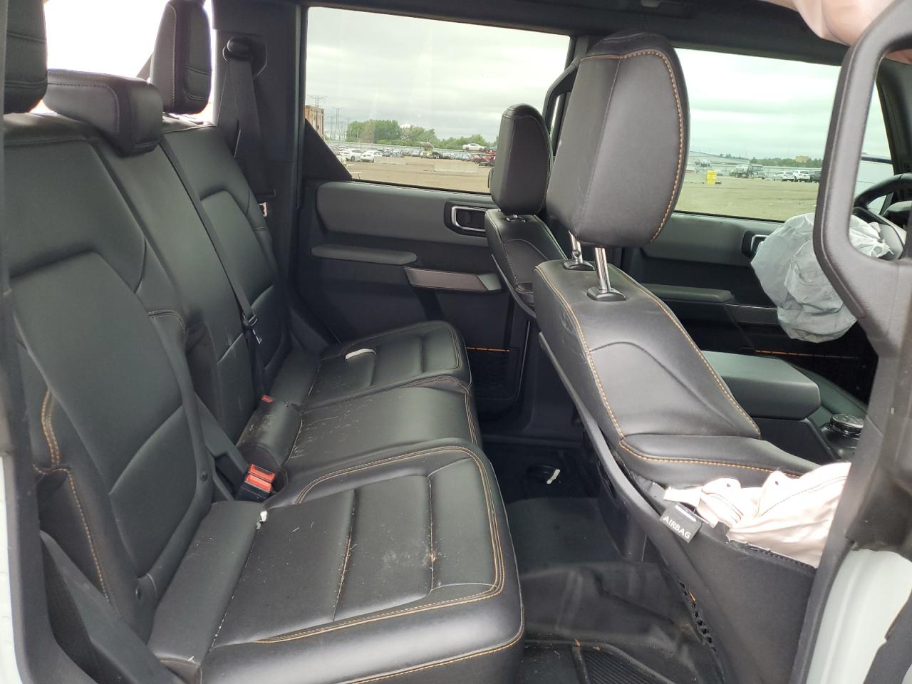 2021 Ford Bronco Base VIN: 1FMEE5DP1MLB00233 Lot: 64839355