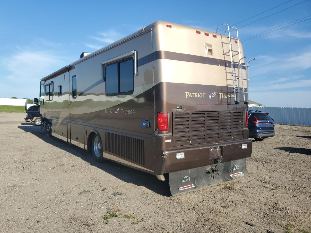 2000 'Other Rv' Camper brown null null 4SLD9HR3XY1152943 photo #4
