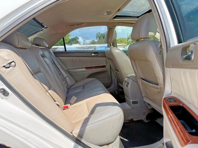 2002 TOYOTA CAMRY LE  