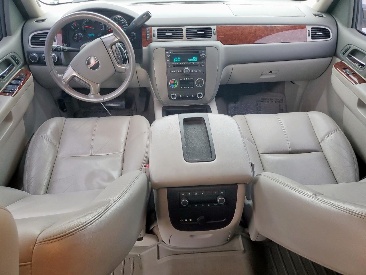 2010 GMC Yukon Slt VIN: 1GKUKCE04AR260926 Lot: 62145695