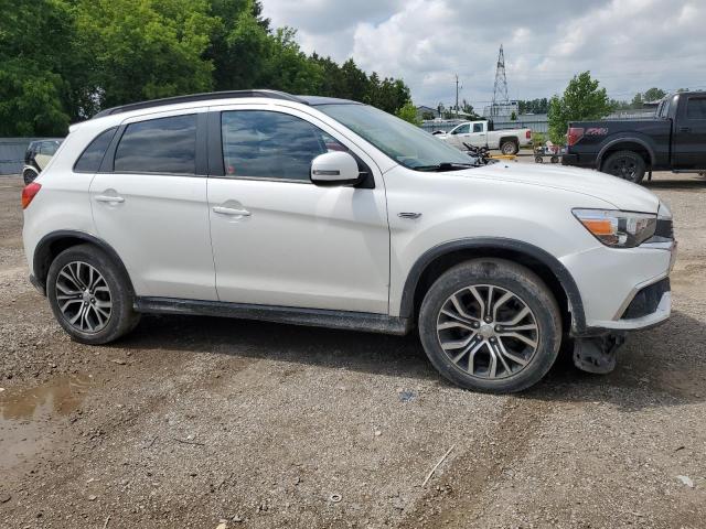  MITSUBISHI OUTLANDER 2017 Biały