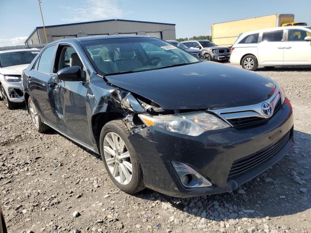  TOYOTA CAMRY 2014 Granatowy