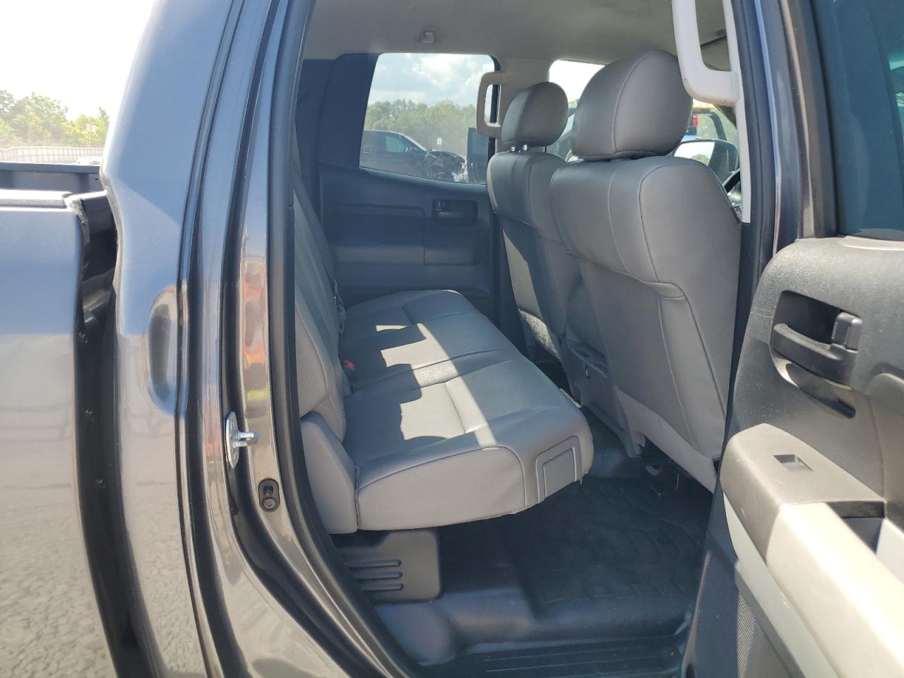 2011 Toyota Tundra Double Cab Sr5 VIN: 5TFRU5F11BX025881 Lot: 64452815