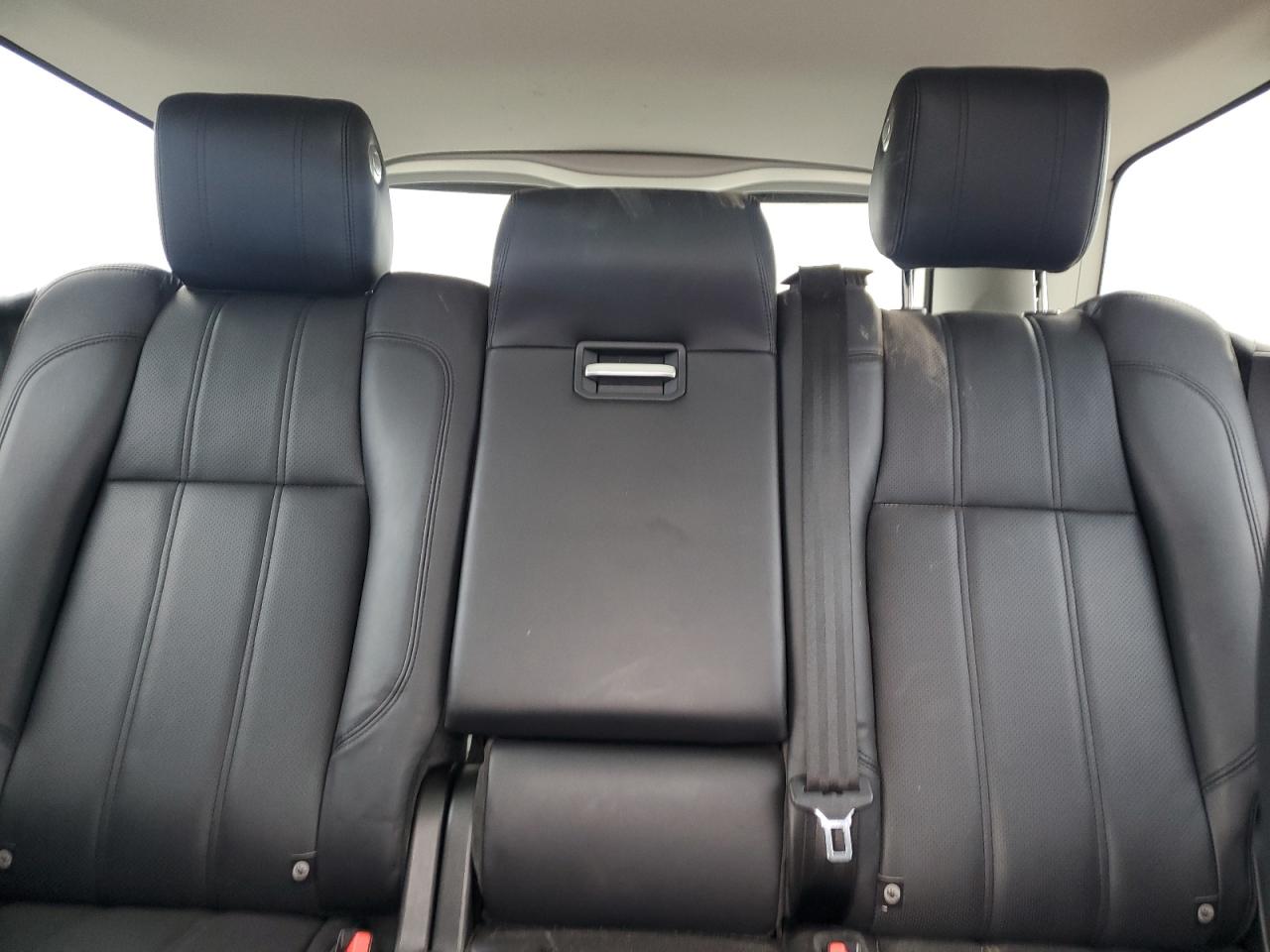 SALGS2KF3GA252506 2016 Land Rover Range Rover Hse