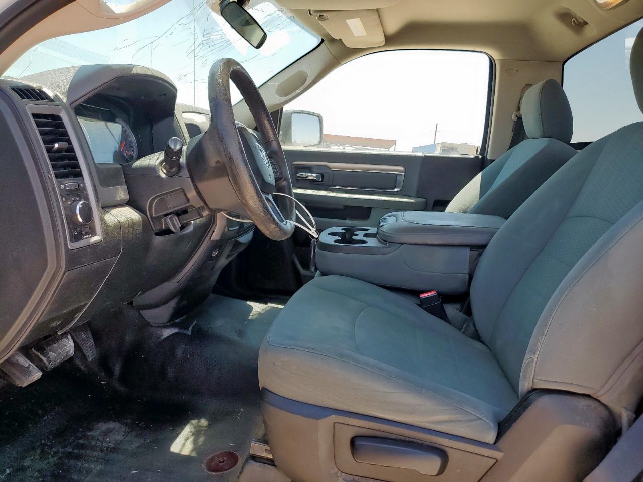 2017 Ram 1500 St VIN: 3C6JR6DT0HG675315 Lot: 64805515