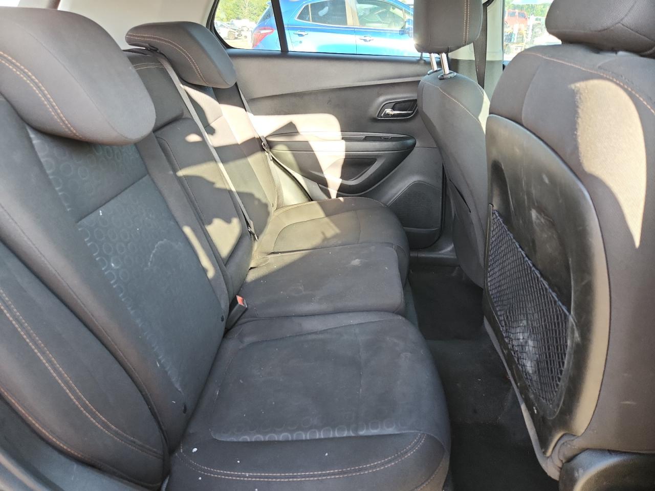 2020 Chevrolet Trax Ls VIN: 3GNCJKSB1LL182472 Lot: 64399735