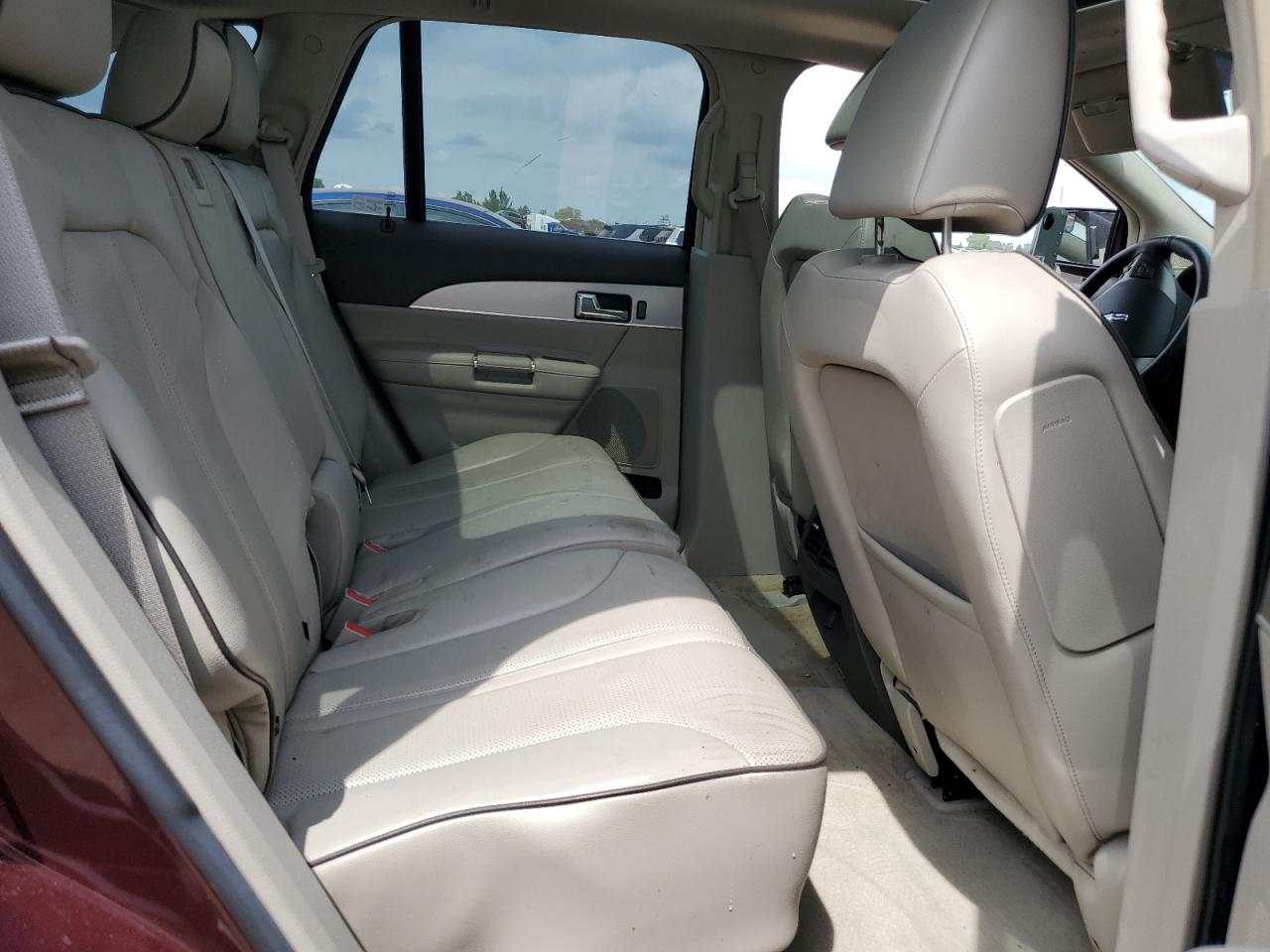 2011 Lincoln Mkx VIN: 2LMDJ8JK0BBJ12828 Lot: 66179015