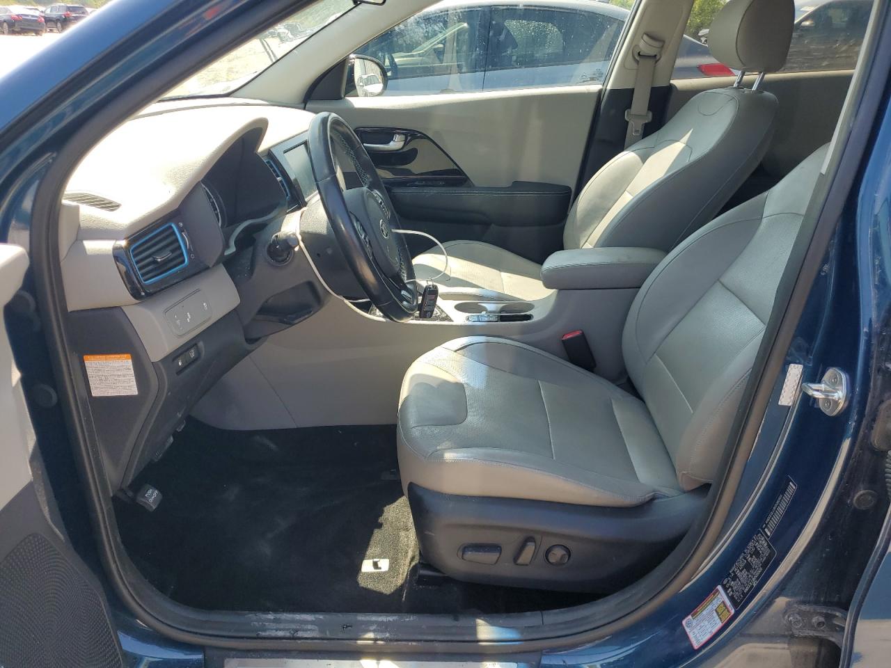 2017 Kia Niro Ex Touring VIN: KNDCE3LC8H5082631 Lot: 64961455