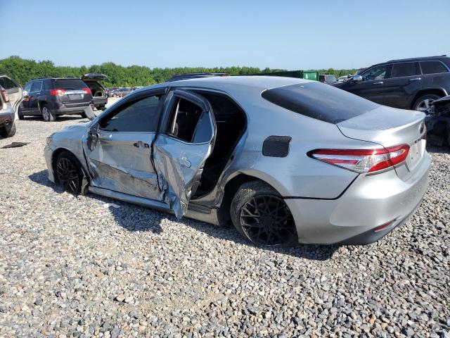  TOYOTA CAMRY 2018 Srebrny