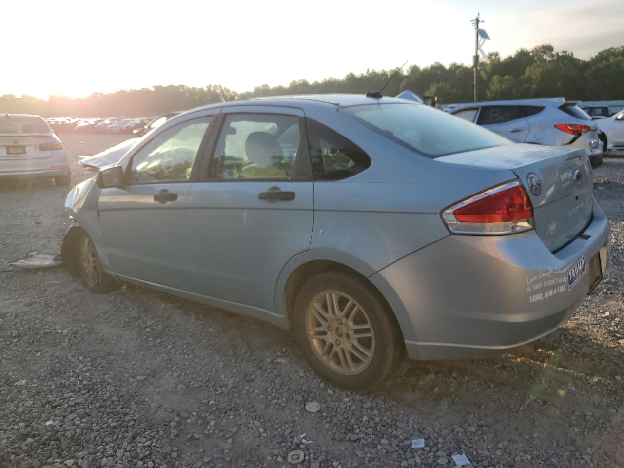 2008 Ford Focus Se 1FAHP35N68W209293 photo #3