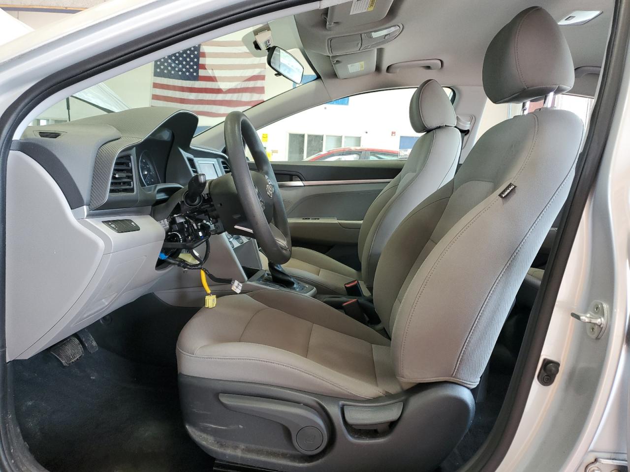 2019 Hyundai Elantra Se VIN: 5NPD74LF7KH497185 Lot: 63268885