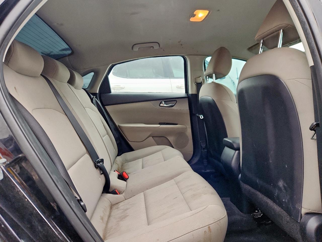 2021 Kia Forte Fe VIN: 3KPF24AD8ME377914 Lot: 63860685