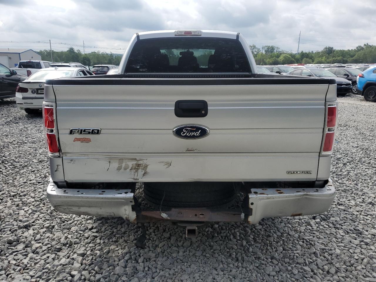 2011 Ford F150 Super Cab VIN: 1FTEX1CM6BFA76411 Lot: 64440135