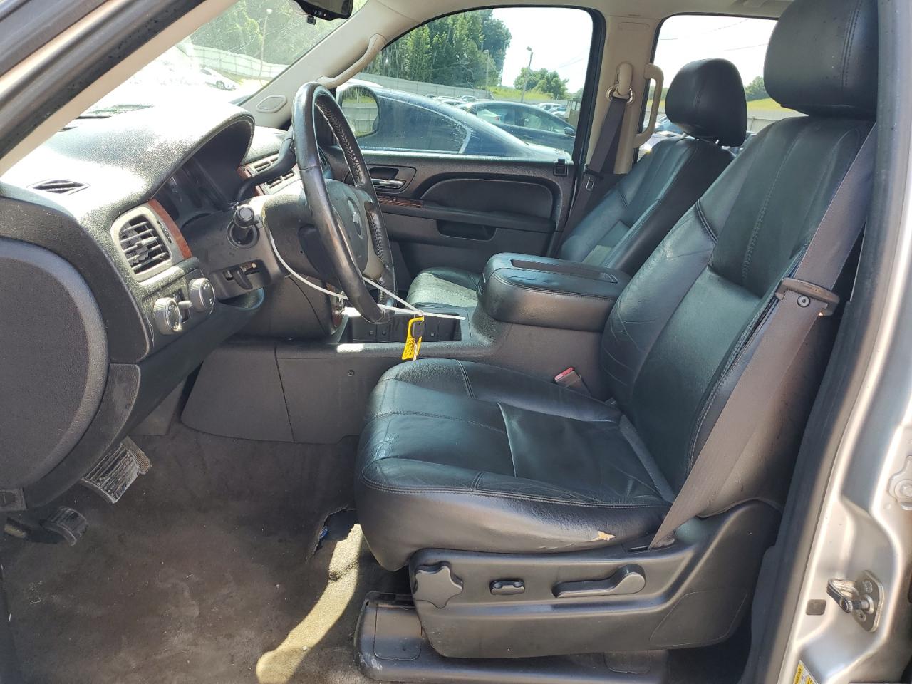 2011 Chevrolet Tahoe K1500 Lt VIN: 1GNSKBE06BR319559 Lot: 63220195