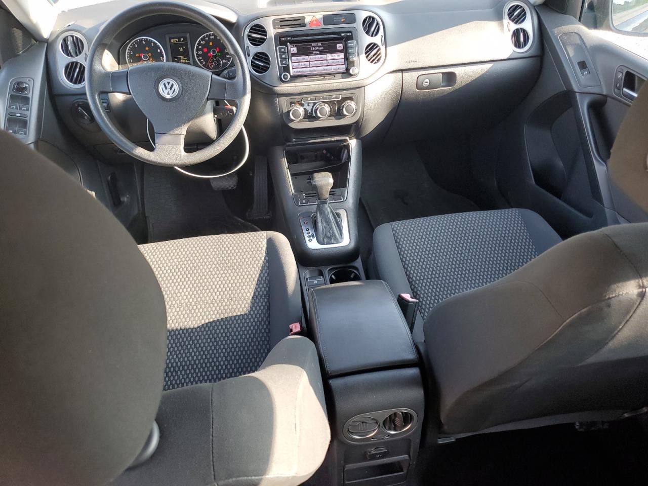 2010 Volkswagen Tiguan Se VIN: WVGBV7AX3AW516605 Lot: 64825855