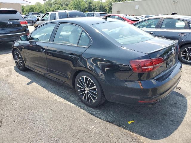 Sedans VOLKSWAGEN JETTA 2016 Czarny