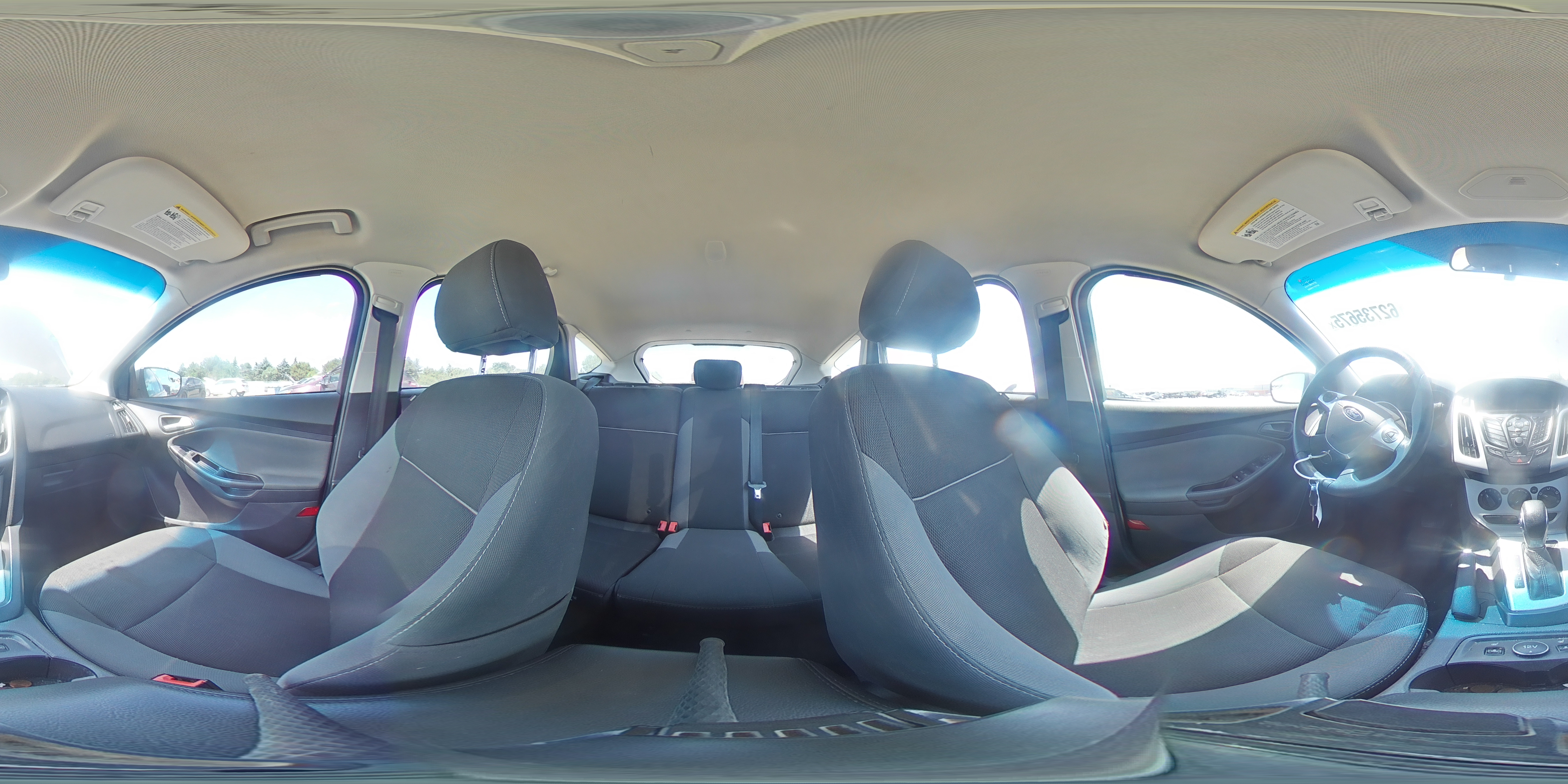 2014 Ford Focus Se VIN: 1FADP3K23EL365975 Lot: 62735675