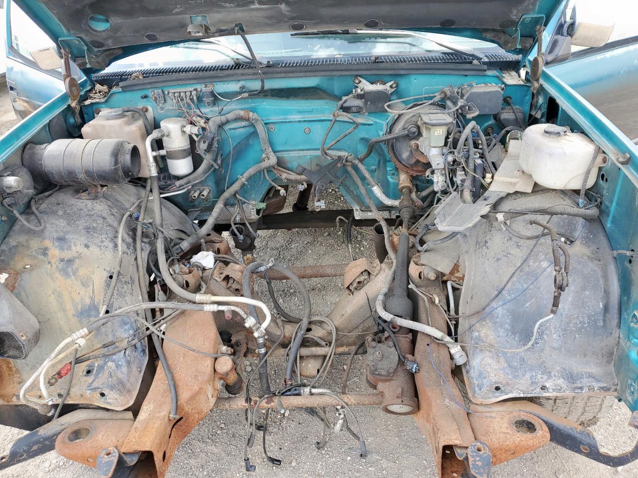 1993 Chevrolet Gmt-400 C1500 VIN: 2GCEC19K9P1119932 Lot: 65171245
