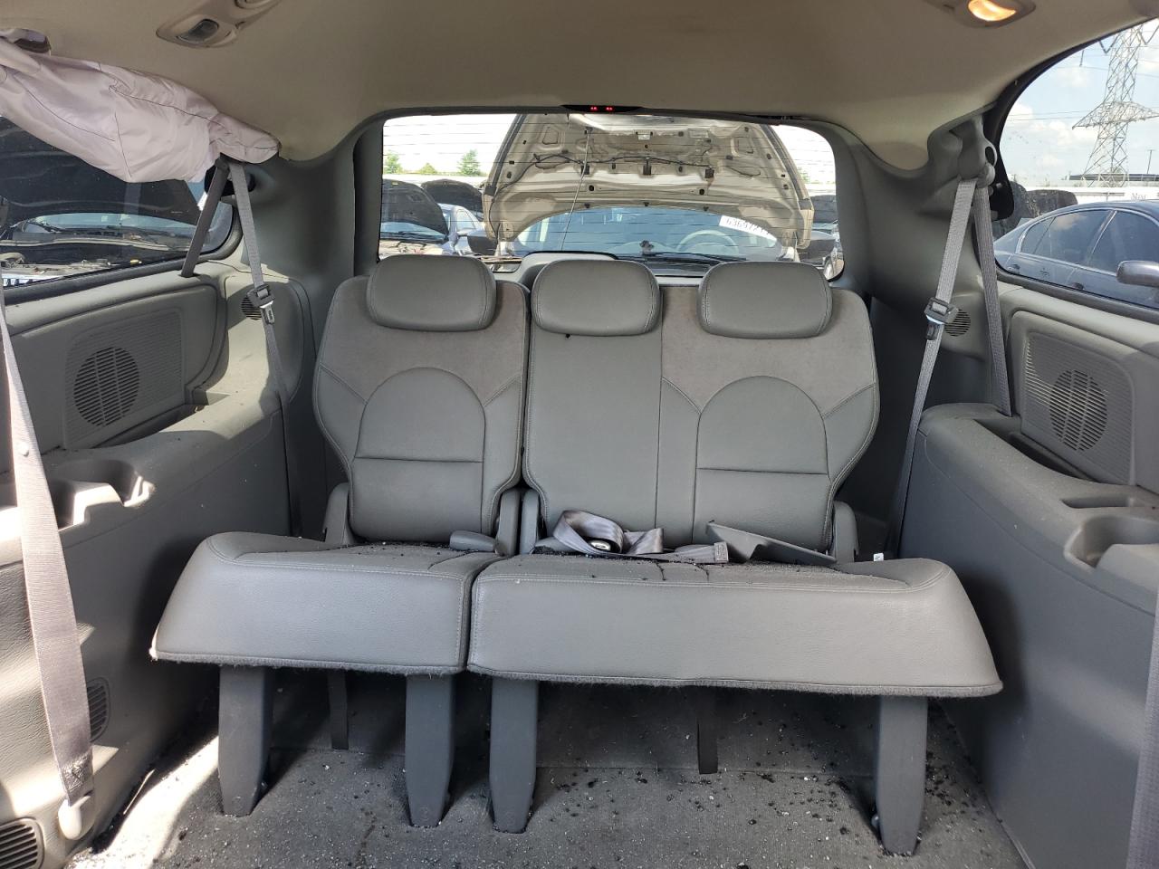 2007 Chrysler Town & Country Limited VIN: 2A8GP64L37R144779 Lot: 64186295