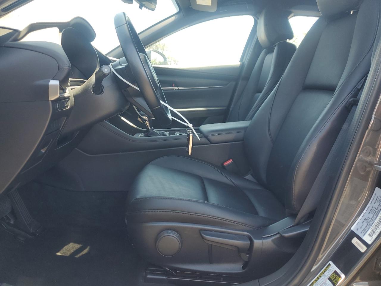 2021 Mazda 3 Select VIN: JM1BPAKL3M1404461 Lot: 64899415