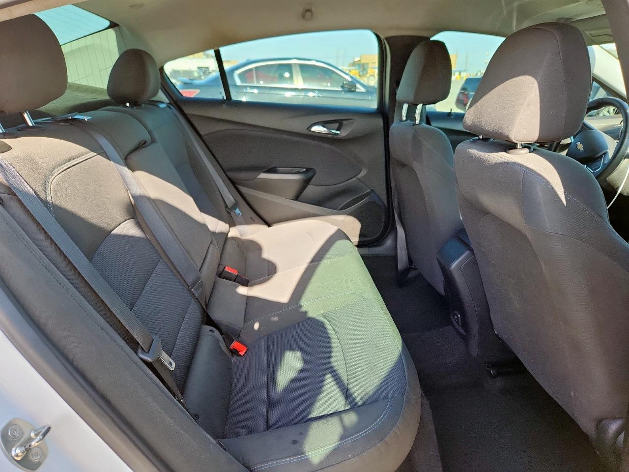 2019 Chevrolet Cruze Lt VIN: 1G1BE5SM4K7111435 Lot: 66938005