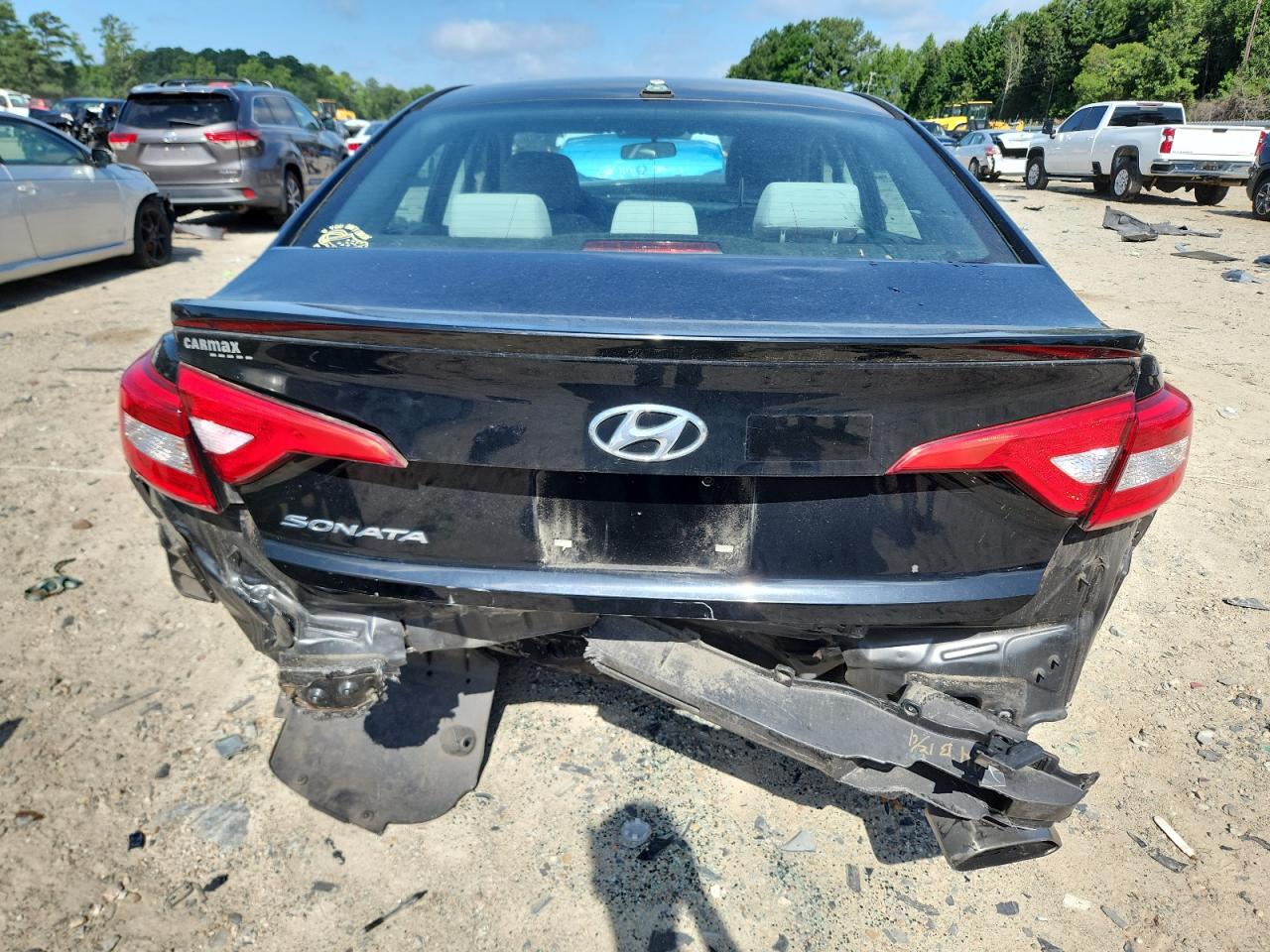 2015 Hyundai Sonata Se VIN: 5NPE24AF0FH147523 Lot: 64887055