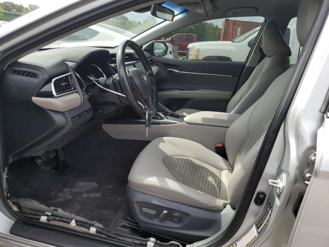 2018 Toyota Camry L VIN: JTNB11HK5J3025456 Lot: 65581105