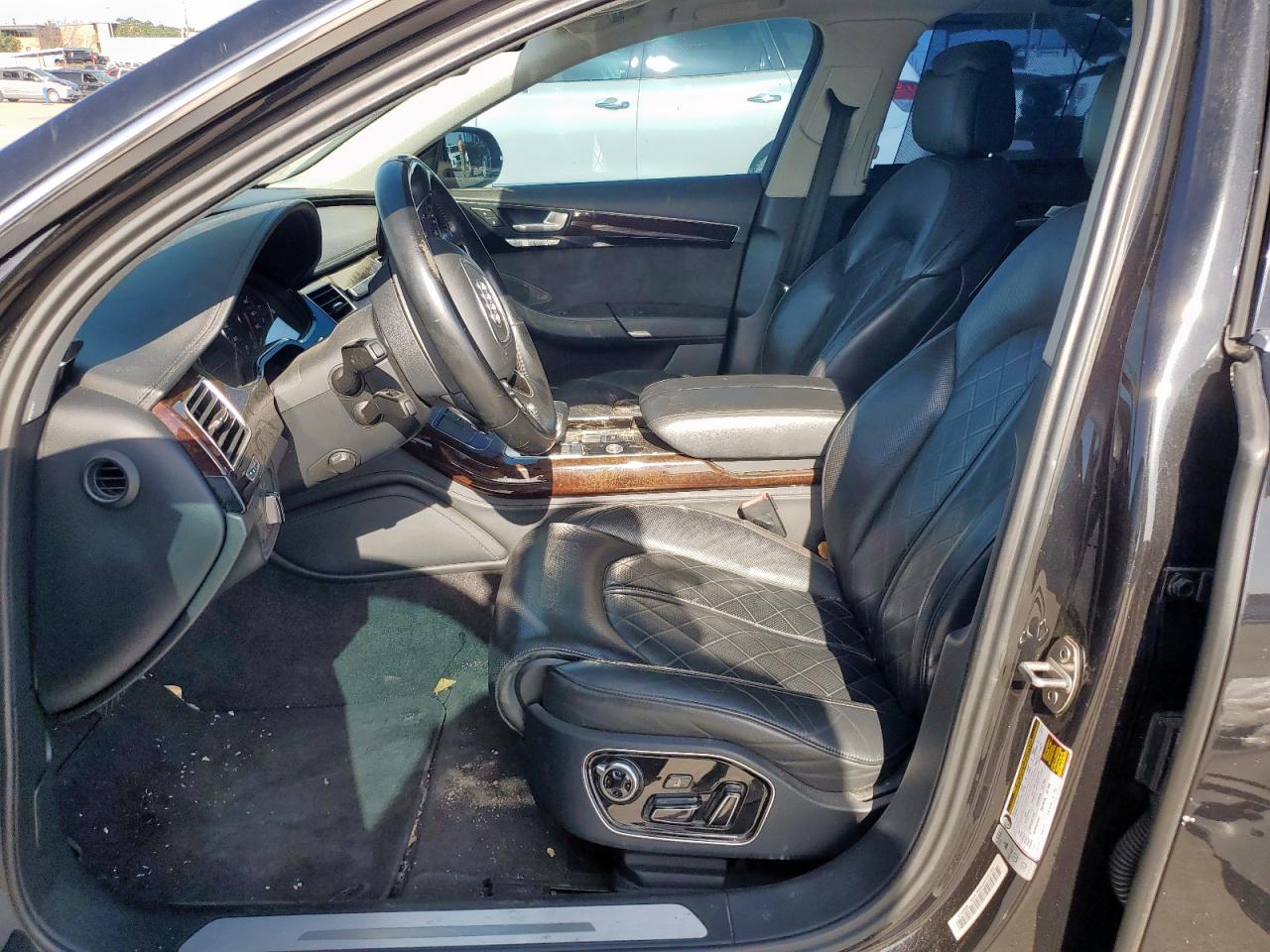 2013 Audi A8 L Quattro VIN: WAURGAFD0DN033167 Lot: 65601955