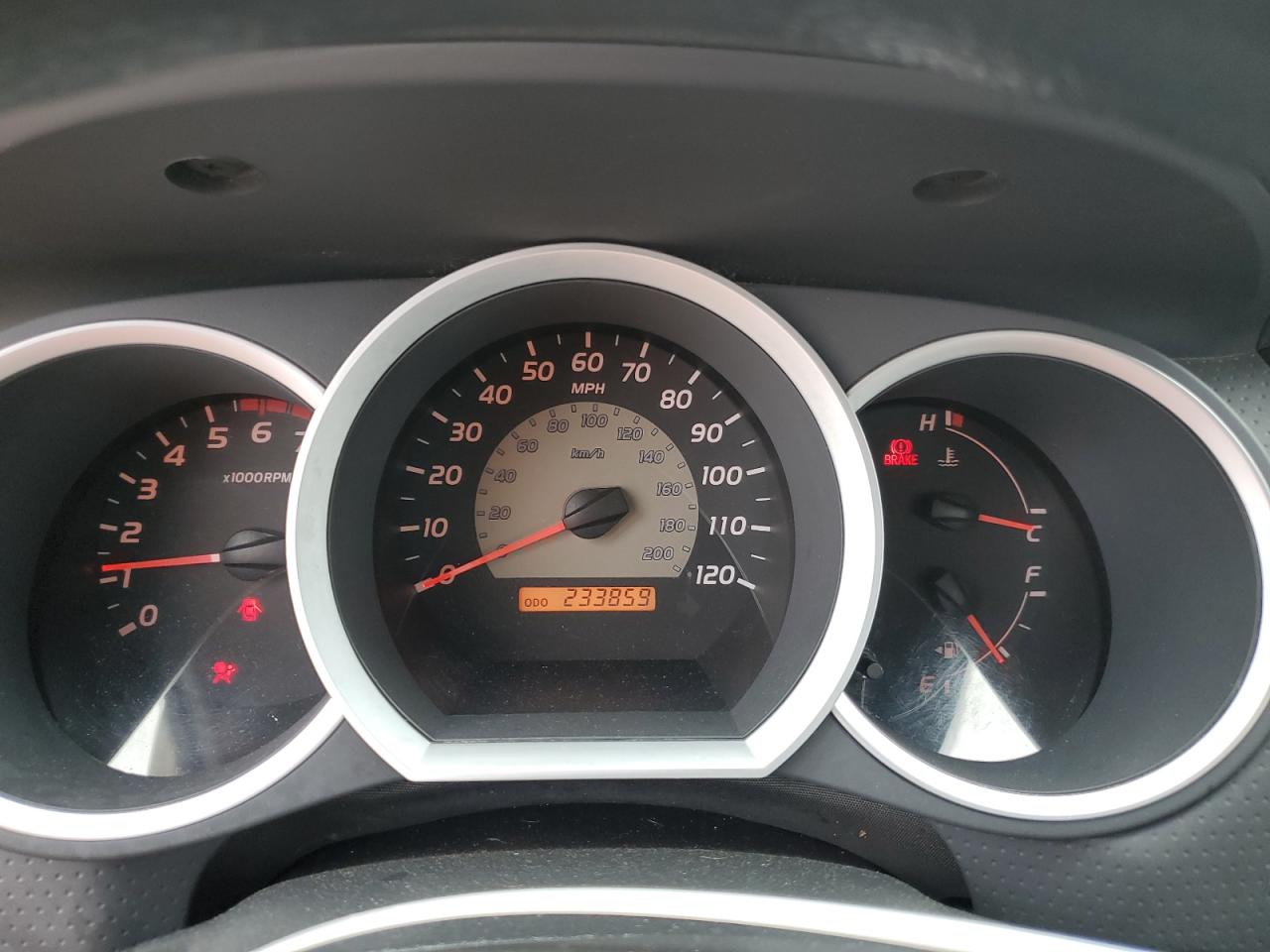 2009 Toyota Tacoma VIN: 5TEPX42N39Z626875 Lot: 63600235
