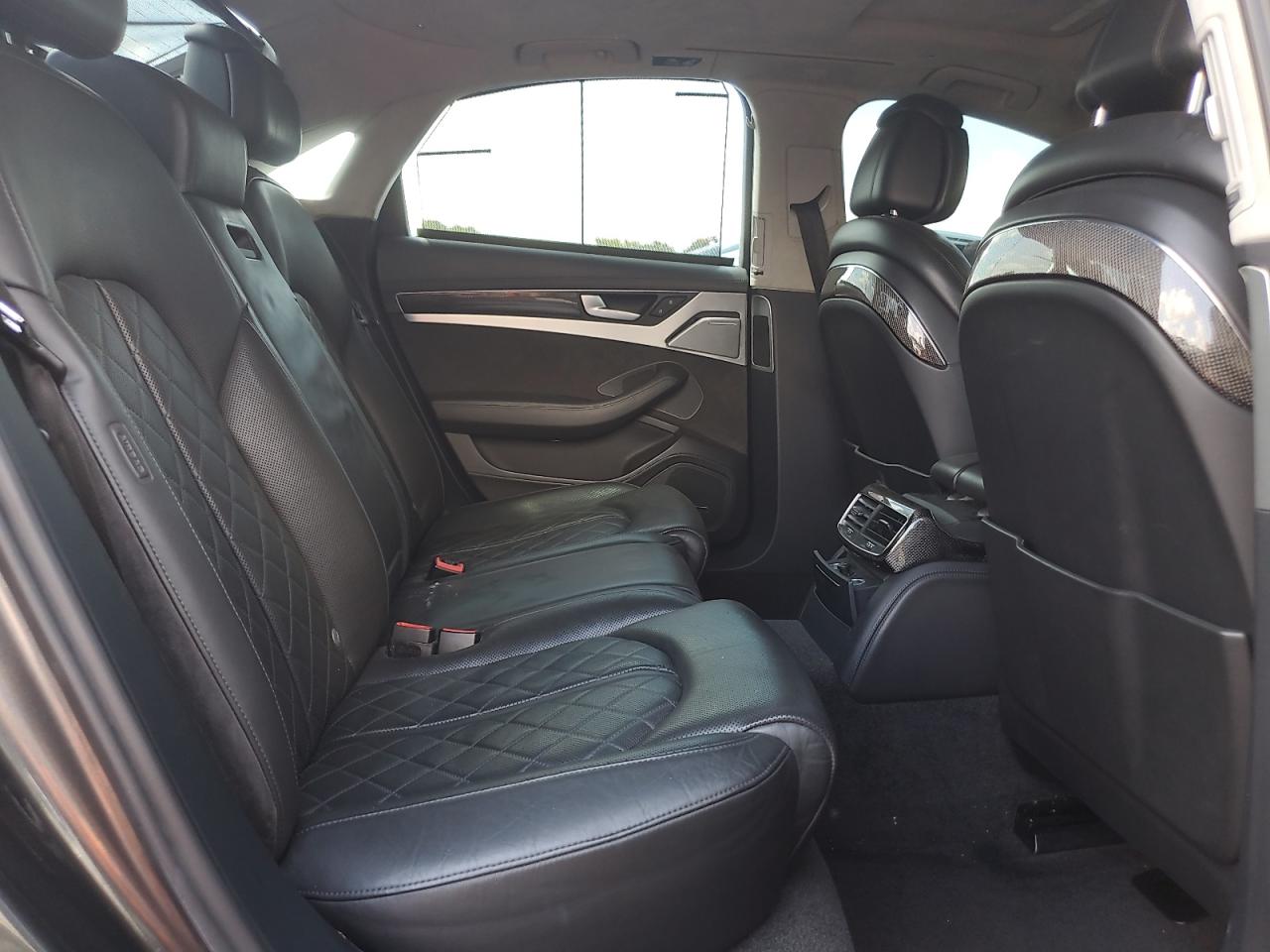 waud2afd4dn020379 WAUD2AFD4DN020379 2013 Audi S8 Quattro